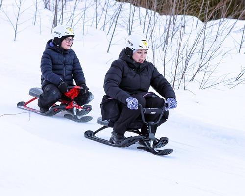Snow racer