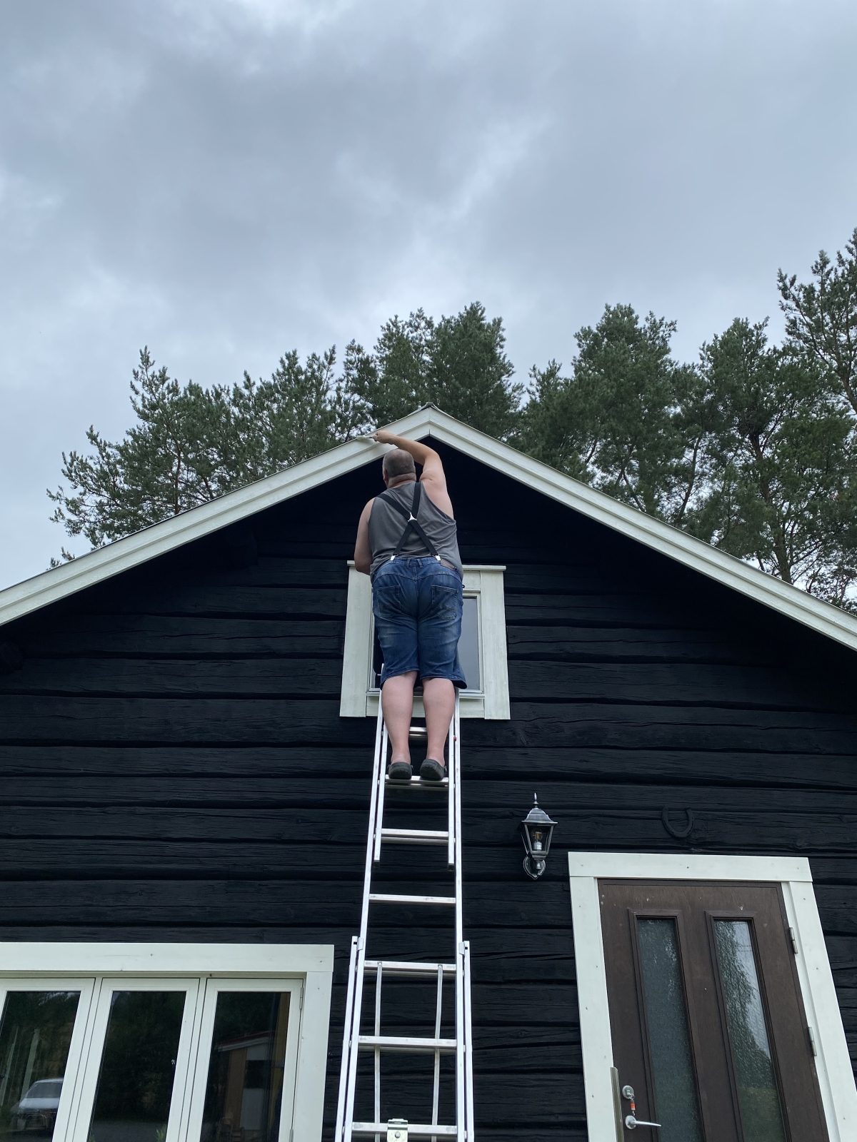 Building the villa